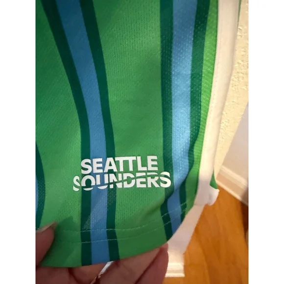 NWT, Adidas Men's Seattle Sounders FC 2024-2025 Anniversary Kit home jersey, XS - Picture 4 of 8